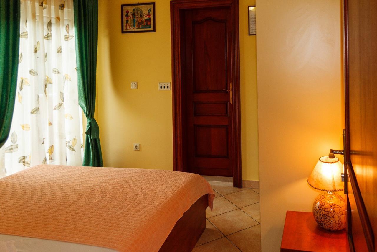 Guest House Villa Zivanovic Herceg Novi Exterior foto