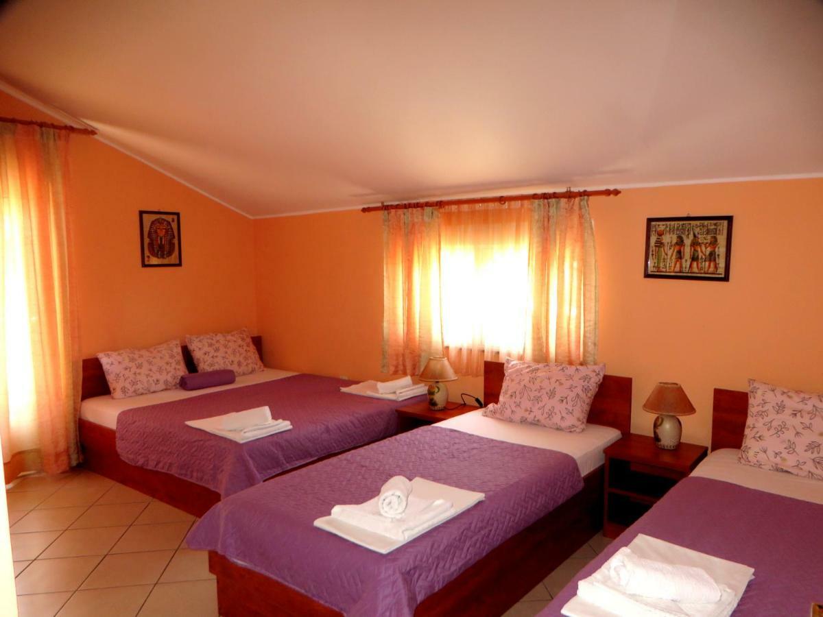 Guest House Villa Zivanovic Herceg Novi Exterior foto